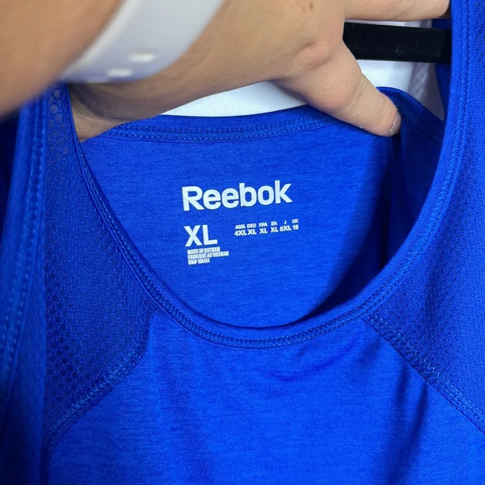 NWOT Reebok Speedwick Tank - Picture 6 of 6